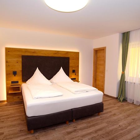 Hotel Gasthof Krone Spalt Exterior foto